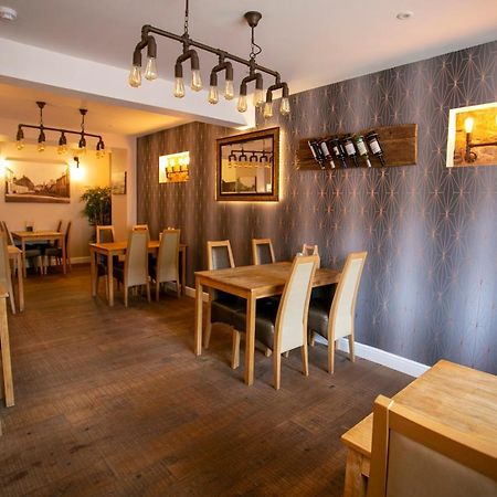 The Townhead Hotel Локърби Екстериор снимка