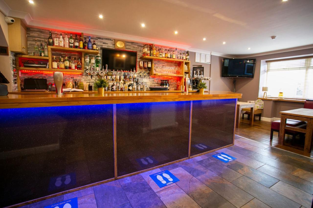 The Townhead Hotel Локърби Екстериор снимка
